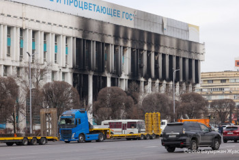 Фотография к новости: "Важно своевременно реагировать на социальные проблемы" — эксперты о январских событиях