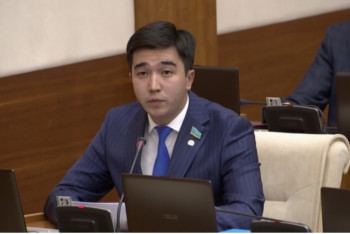 Фотография к новости: Что ждёт экс-депутата Мади Ахметова? Мнения экспертов