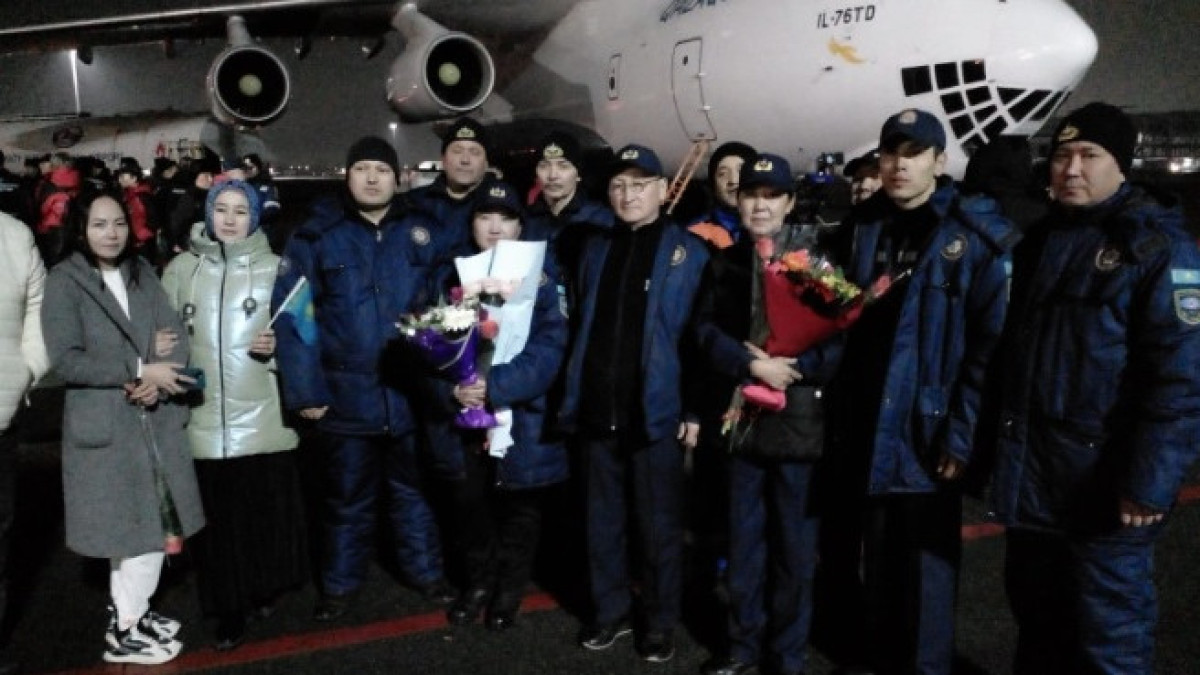  Альберт Ахметов