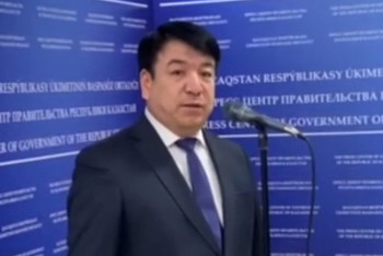 Фотография к новости: "За подвиг дали шоколадку": министр просвещения объяснил конфуз с детьми