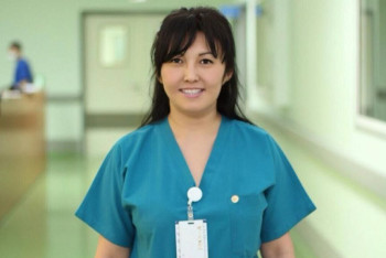 Фотография к новости: Женщина-кардиохирург Арайгуль Ыдырышева: "Нужно быть сильной, чтобы добиться своей цели"