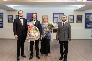 Фотография к новости: Казахстанка выступила в тандеме с российскими певцами в честь 150-летия Шаляпина