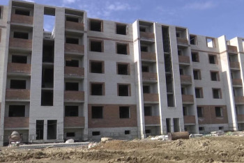 Фотография к новости: Один застройщик умер, другой под следствием: более ста актюбинцев остались без жилья