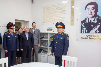 Фотография к новости: Кабинет имени легендарного генерала открыли в школе Павлодара