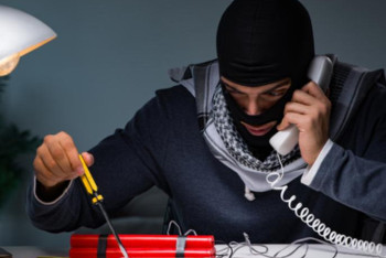 Фотография к новости: Мужчина заперся в квартире и угрожал взорвать дом в Темиртау