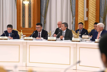 Фотография к новости: Учёные вынуждены довольствоваться низкими зарплатами - президент РК