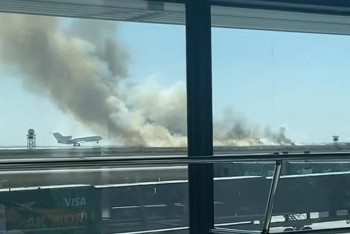 Фотография к новости: Пожар вспыхнул на территории аэропорта Астаны