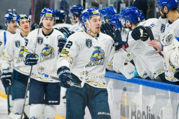 Фотография к новости: Хоккейный клуб "Номад" стал победителем чемпионата Казахстана