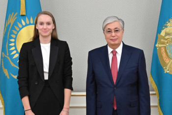 Фотография к новости: Токаев принял в Акорде теннисистку Елену Рыбакину