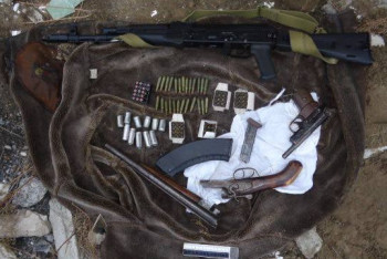 Фотография к новости: Схрон оружия и боеприпасов обнаружили в пригороде Семея