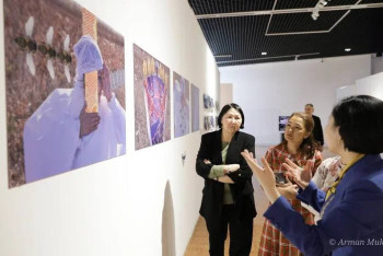 Фотография к новости: Выставка столичных художников ADYR-ASPAN открылась в Астане