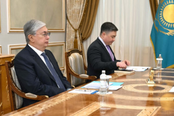 Фотография к новости: Токаеву доложили о мерах по бесперебойному обеспечению рынка ГСМ