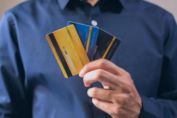 Фотография к новости: В ВКО от предпринимателей требовали открыть счёт в определённом банке