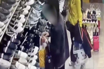 Фотография к новости: В Талдыкоргане две женщины попались на краже в обувном магазине