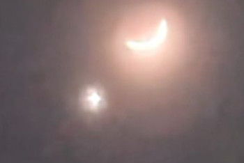 Фотография к новости: Кадрами сближения Луны и Венеры делятся казахстанцы