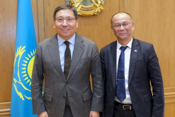 Фотография к новости: Досаев обсудил с китайским инвестором взаимодействие в сфере цифровизации и строительства