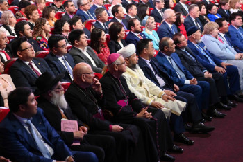 Фотография к новости: Не владеющие казахским языком граждане не должны ущемляться по языковому принципу - президент