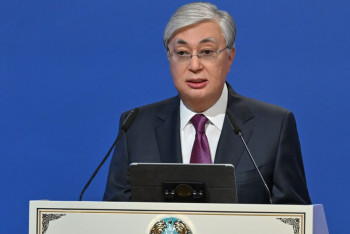 Фотография к новости: Президент Казахстана предложил учредить новую госнаграду за укрепление единства нации