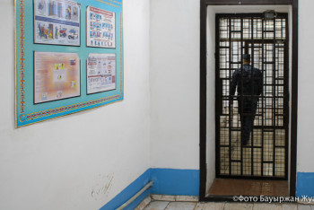 Фотография к новости: Задержан мужчина, избивший девочку в Кентау