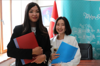 Фотография к новости: Из Казахстана поступило рекордное число заявок на обучение в Турции