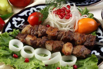 Фотография к новости: Можно есть руками! Рецепты для пикника от авторов TikTok