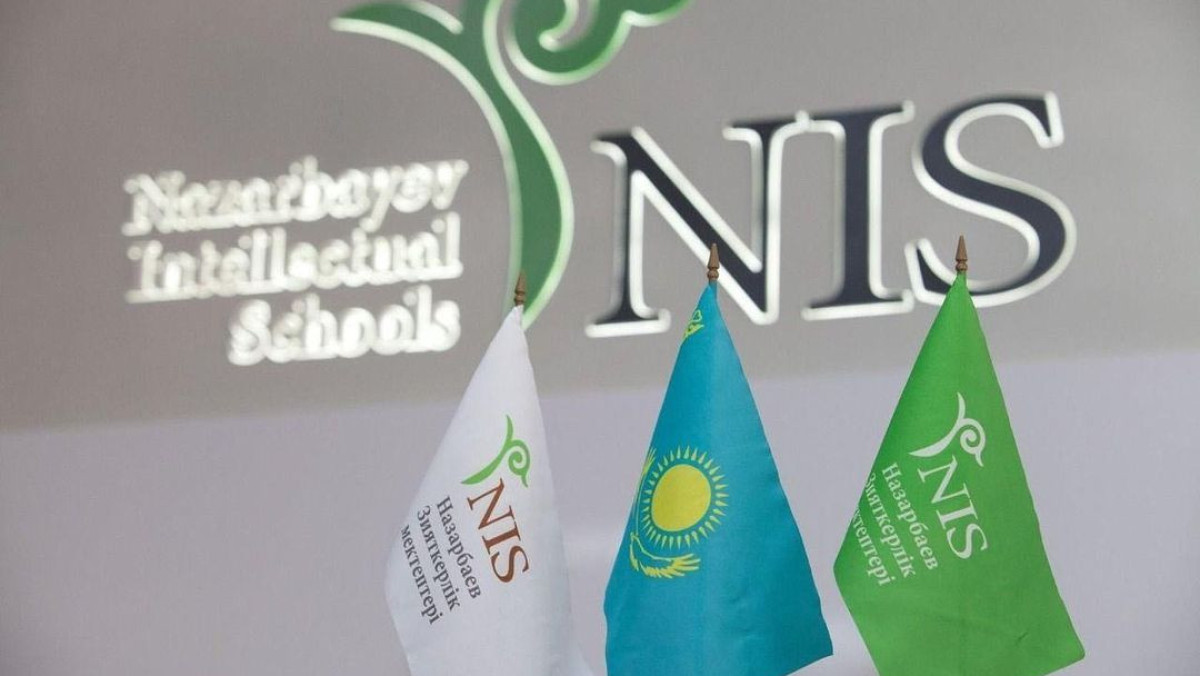  Instagram / anuar_zhangozin