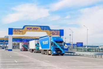 Фотография к новости: Автомобильные пункты пропуска на границе Казахстана и Китая закроют на два дня