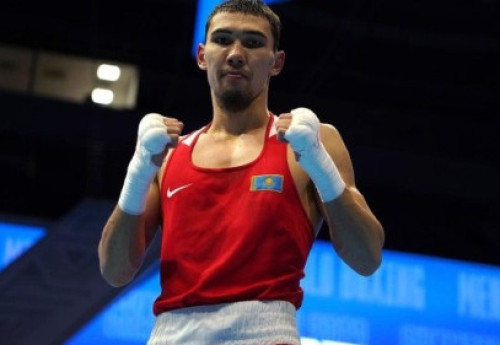 Фотография к новости: Серик Темиржанов побил пятикратного чемпиона мира на ЧМ-2023 в Ташкенте