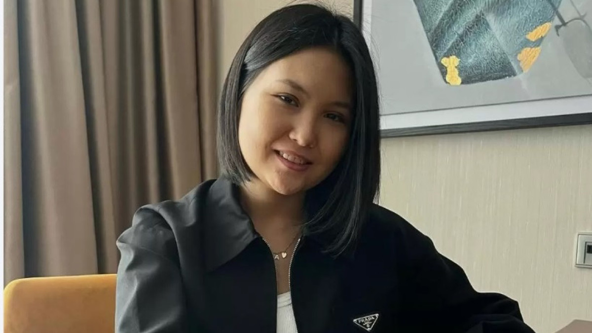  Instagram/@bibisarachess