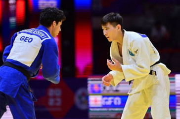 Фотография к новости: Казахстанский дзюдоист сотворил сенсацию на чемпионате мира