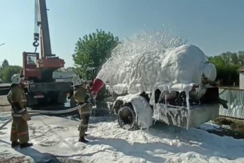 Фотография к новости: Газовоз опрокинулся в Жетысуской области