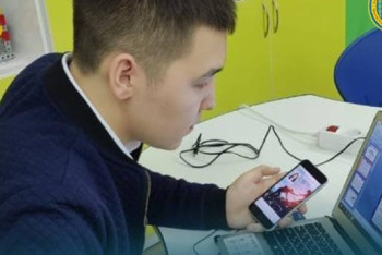 Фотография к новости: Школьник из Семея разработал бесконтактную медицинскую карту