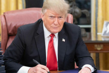 Фотография к новости: Суд признал Трампа виновным в сексуальных домогательствах и присудил выплатить 5 млн долларов