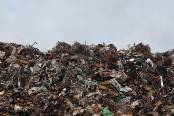 Фотография к новости: Шесть мусорных полигонов построят в Карагандинской области