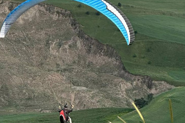 Фотография к новости: Казахстанские парапланеристы заняли весь пьедестал в Таджикистане