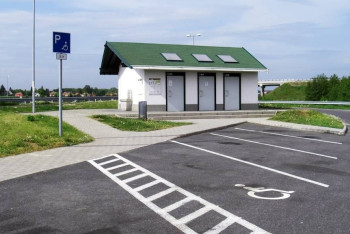 Фотография к новости: Придорожный сервис на платном участке трассы "Астана – Щучинск" соответствует нормам на 75%