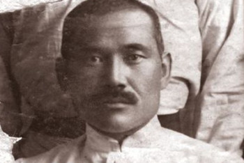 Фотография к новости: Расстреляли в 1938-м: близкие хранят память о репрессированном Конгыр-Ходже Ходжикове