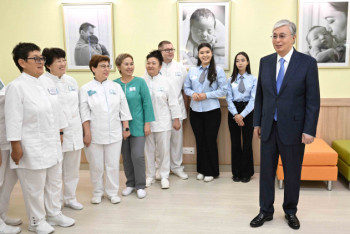 Фотография к новости: Токаев заявил о важности открытия высокотехнологичных медцентров в Казахстане