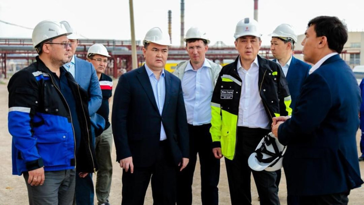  instagram.com/jenis_qasymbek