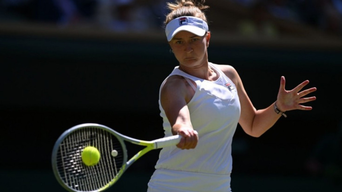  instagram.com/lenarybakina/