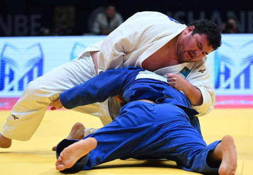 Фотография к новости: Дзюдоист-супертяж Ерасыл Кажыбаев принёс Казахстану бронзу в Душанбе