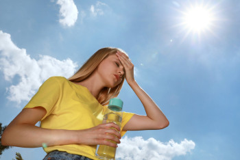 Фотография к новости: 39 человек получили солнечный удар из-за невыносимой жары в Акмолинской области