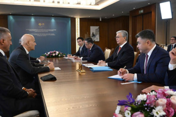 Фотография к новости: Токаев обсудил строительство завода на Карачаганаке с исполнительным директором Eni S.p.A.