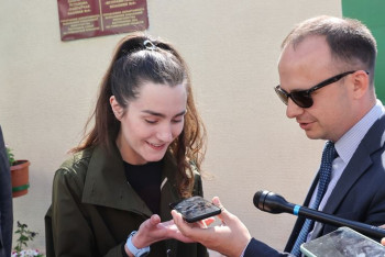 Фотография к новости: Лукашенко помиловал Софью Сапегу. Её передали России