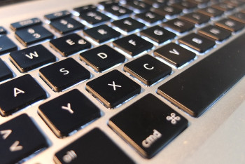 Фотография к новости: Министр Дархан Кыдырали призвал журналистов не нарушать закон