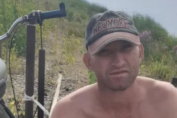 Фотография к новости: "Его видели. Он заблудился": родные пропавшего на пожаре тракториста рассказали новые подробности