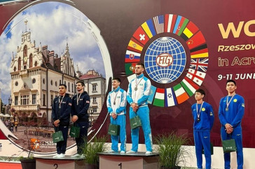 Фотография к новости: Казахстанцы стали победителями этапа Кубка мира по акробатике