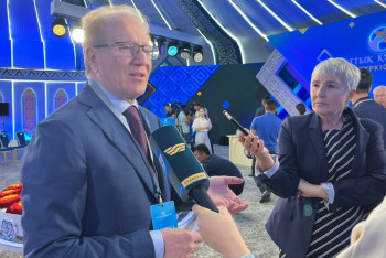 Фотография к новости: Курултай играет важную роль во времена массового "промывания мозгов"  — Альберт Рау