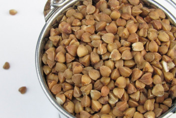 Фотография к новости: В Семее предпринимателя привлекли к ответственности за повышение цен на гречку