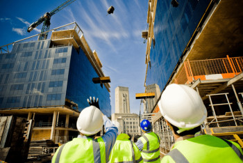 Фотография к новости: Нежилой квадратный метр: количество аварийных домов в Казахстане выросло за год